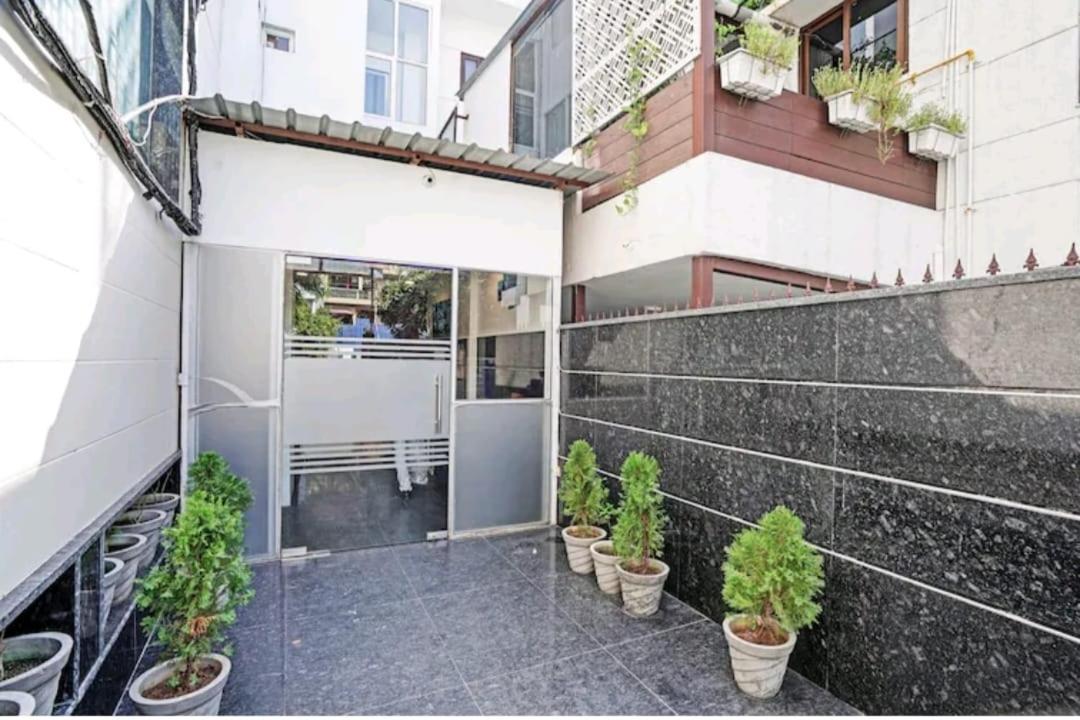 Hotel Konark A Family Stay Aerocity ניו דלהי מראה חיצוני תמונה